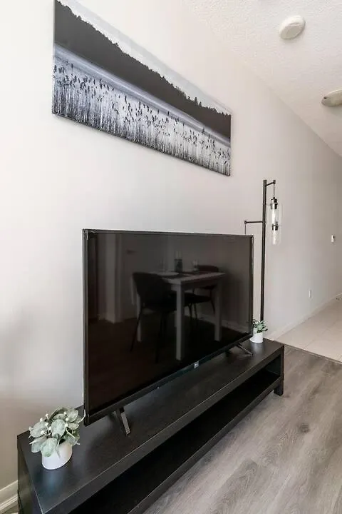 Luxury Cn Tower Suites - Save On Monthly Stays تورونتو شقة